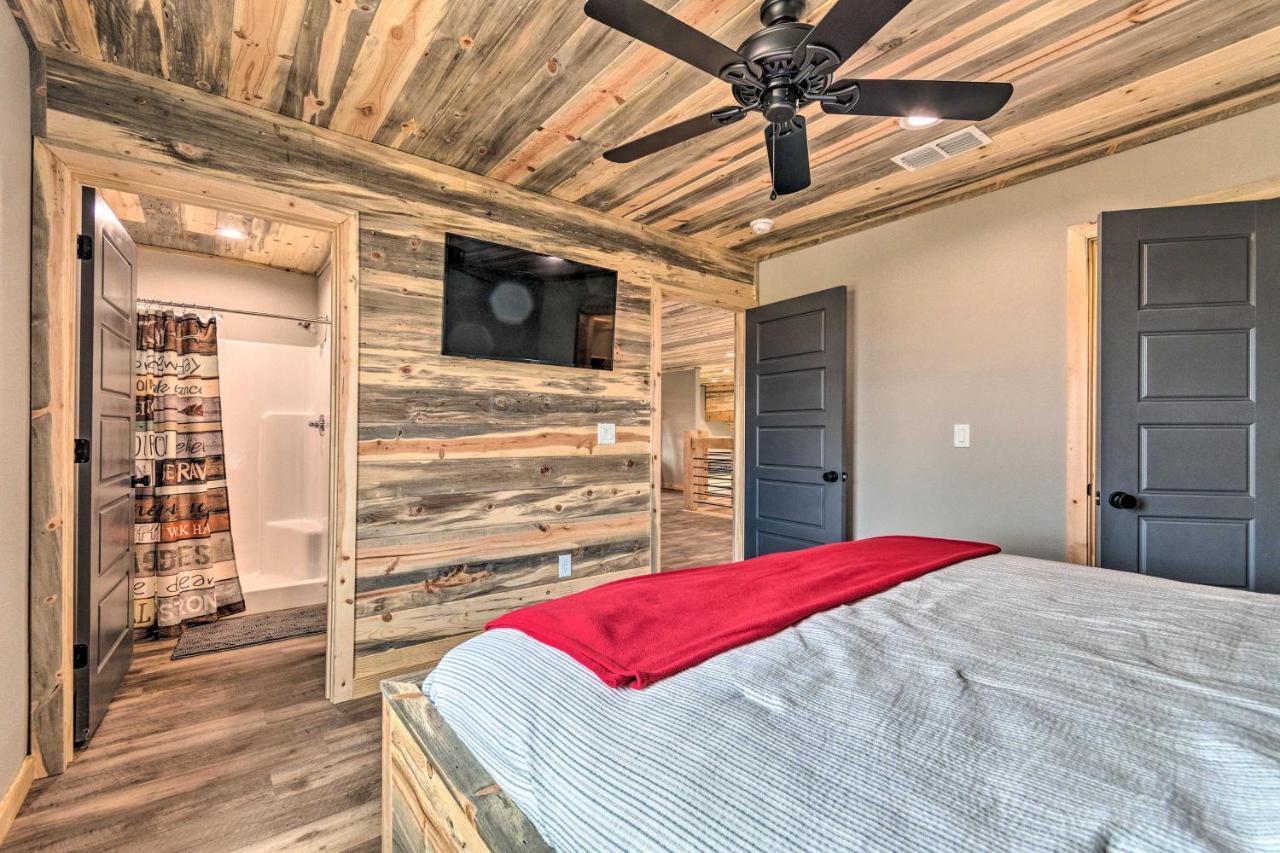 Upscale Riverfront Home With Beach And Fire Pit! Glenwood Exterior foto
